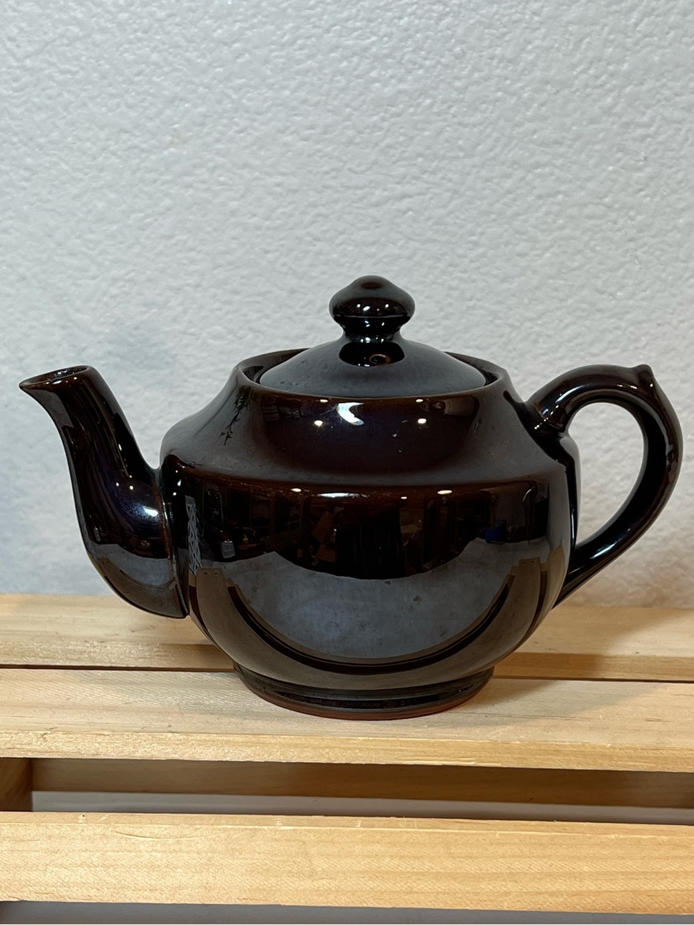 Small Classic Brown Betty Teapot | Like New! | 3.5” H x 5.5” | 12 oz. 1.5 Cups